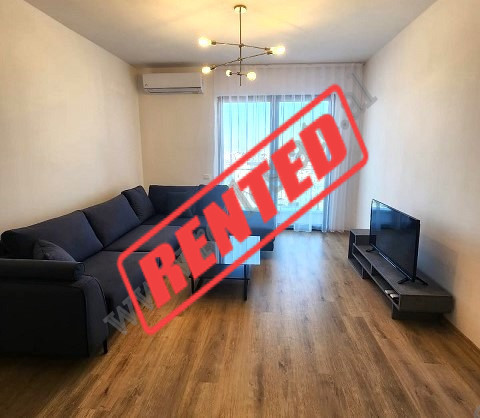 Apartament 1+1 me qira ne rrugen e Dibres, pjese e kompleksit Arlis ne Tirane.&nbsp;
Pozicionohet n